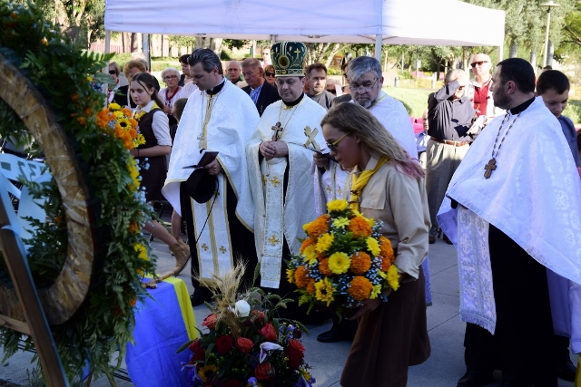 Ukrainian Genocide Memorial Service in 2016