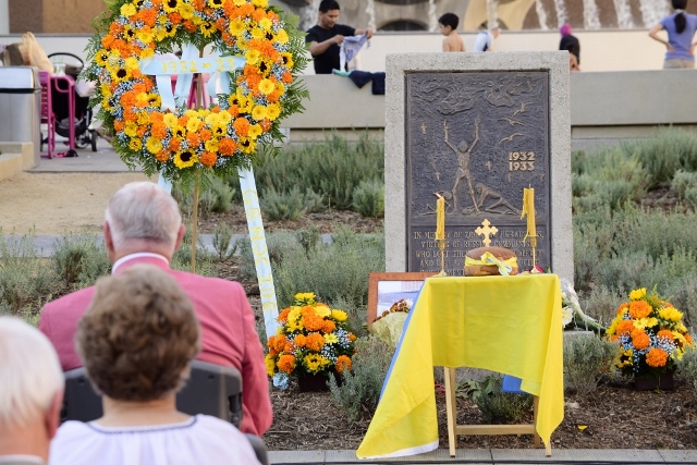 Ukrainian Genocide Memorial Service in 2016