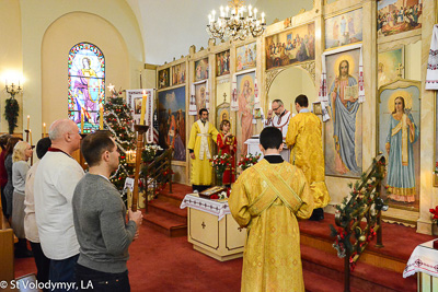 Greeting His Eminence Archbishop Daniel. Holy Liturgy Name of the Lord, St. Basil the Great.