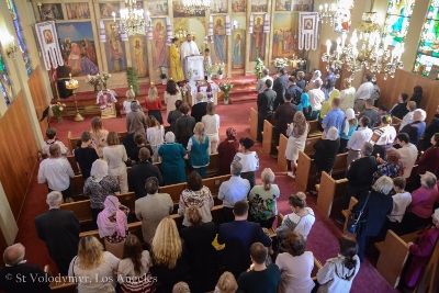 Утреня Пасхи і освячення великодних кошиків. Парафіяльний святковий сніданок