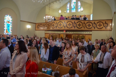 Утреня Пасхи і освячення великодних кошиків. Парафіяльний святковий сніданок