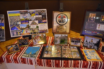 Celebrating the 26th anniversary of Ukrainian Independence.  Festive concert and dinner in Ukrainian Cultural Center.