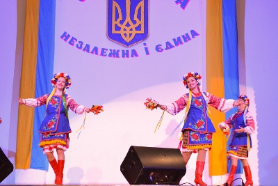 Celebrating the 26th anniversary of Ukrainian Independence.  Festive concert and dinner in Ukrainian Cultural Center.