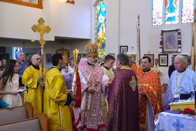 Greeting his Eminence Archbishop Daniel in St. Andrews church LA