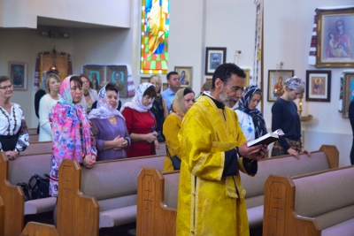 Greeting his Eminence Archbishop Daniel in St. Andrews church LA