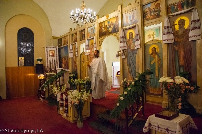 Утреня Пасхи. Хресний хід, Літургія і освячення великодних кошиків