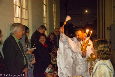 Утреня Пасхи. Хресний хід, Літургія і освячення великодних кошиків