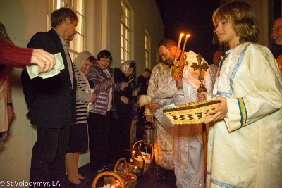 Утреня Пасхи. Хресний хід, Літургія і освячення великодних кошиків