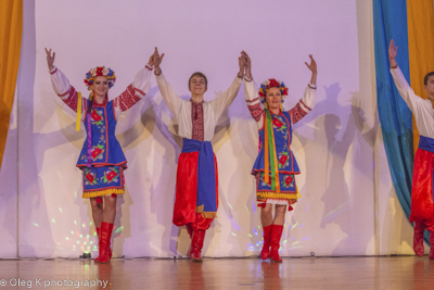 Celebrating the 27th anniversary of Ukrainian Independence.  Festive concert and dinner in Ukrainian Cultural Center.