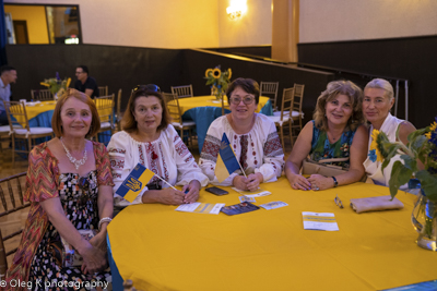 Celebrating the 27th anniversary of Ukrainian Independence.  Festive concert and dinner in Ukrainian Cultural Center.