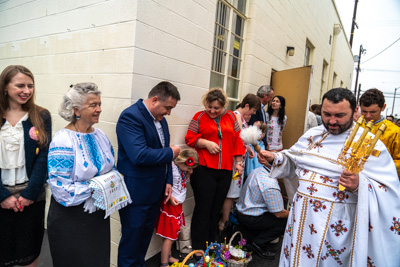 Утреня Пасхи і освячення великодних кошиків.