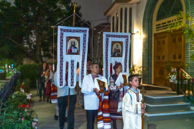 Хресний хід, Літургія і освячення великодних кошиків