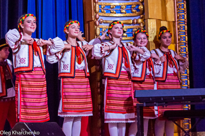 Celebrating the 28th anniversary of Ukrainian Independence.  Festive concert and dinner in Ukrainian Cultural Center.