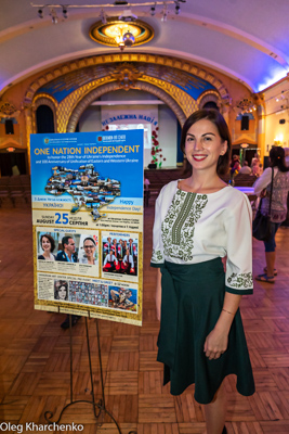 Celebrating the 28th anniversary of Ukrainian Independence.  Festive concert and dinner in Ukrainian Cultural Center.