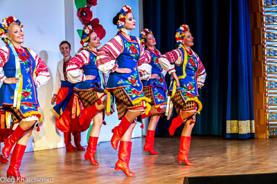 Celebrating the 28th anniversary of Ukrainian Independence.  Festive concert and dinner in Ukrainian Cultural Center.