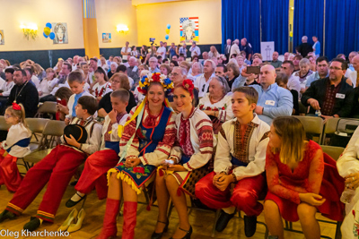 Celebrating the 28th anniversary of Ukrainian Independence.  Festive concert and dinner in Ukrainian Cultural Center.