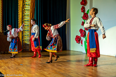 Celebrating the 28th anniversary of Ukrainian Independence.  Festive concert and dinner in Ukrainian Cultural Center.