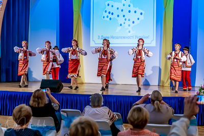 Celebrating the 30th anniversary of Ukrainian Independence.  Festive concert in Ukrainian Cultural Center.