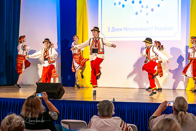 Celebrating the 30th anniversary of Ukrainian Independence.  Festive concert in Ukrainian Cultural Center.