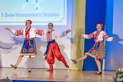 Celebrating the 30th anniversary of Ukrainian Independence.  Festive concert in Ukrainian Cultural Center.