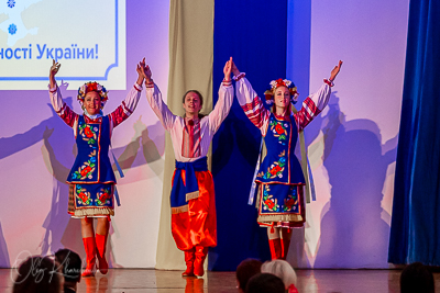 Celebrating the 30th anniversary of Ukrainian Independence.  Festive concert in Ukrainian Cultural Center.