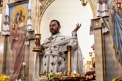 Хресний хід, Літургія і освячення великодних кошиків