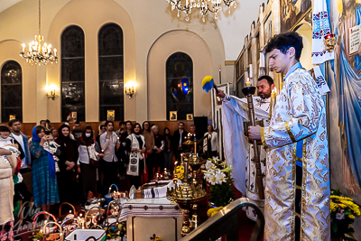 Хресний хід, Літургія і освячення великодних кошиків