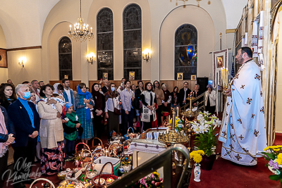 Хресний хід, Літургія і освячення великодних кошиків