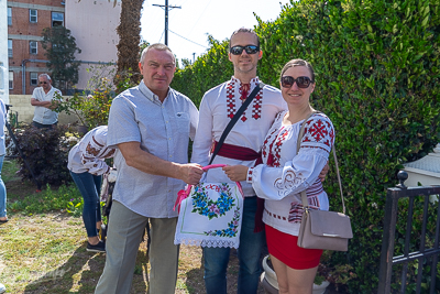 Утреня Пасхи і освячення великодних кошиків.