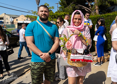 Утреня Пасхи і освячення великодних кошиків.