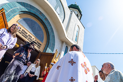 Утреня Пасхи і освячення великодних кошиків.