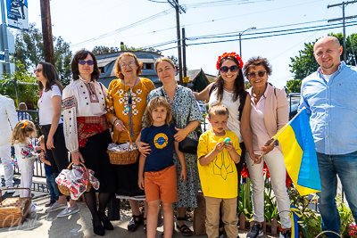 Утреня Пасхи і освячення великодних кошиків.