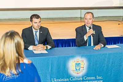 Celebrating the 31th anniversary of Ukrainian Independence.  Festive concert in Ukrainian Cultural Center.