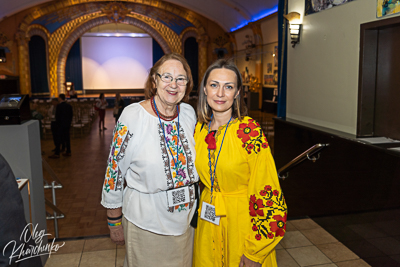 Celebrating the 31th anniversary of Ukrainian Independence.  Festive concert in Ukrainian Cultural Center.