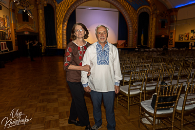 Celebrating the 31th anniversary of Ukrainian Independence.  Festive concert in Ukrainian Cultural Center.