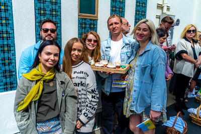 Утреня Пасхи і освячення великодних кошиків.