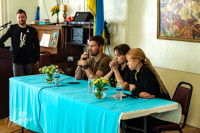 Зустріч із захисником Маріуполя та Родинами захисників «Азовсталі»