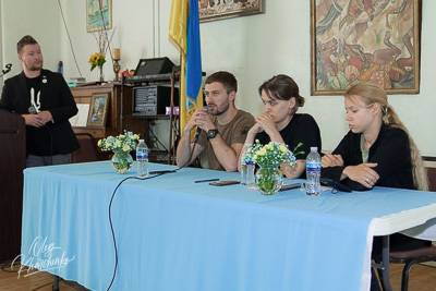 Зустріч із захисником Маріуполя та Родинами захисників «Азовсталі»