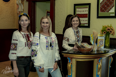 Celebrating the 32th anniversary of Ukrainian Independence.  Festive concert in Ukrainian Cultural Center.