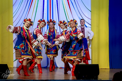 Celebrating the 32th anniversary of Ukrainian Independence.  Festive concert in Ukrainian Cultural Center.