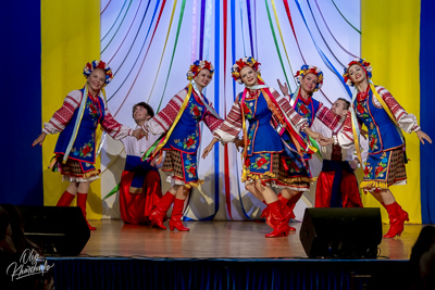 Celebrating the 32th anniversary of Ukrainian Independence.  Festive concert in Ukrainian Cultural Center.