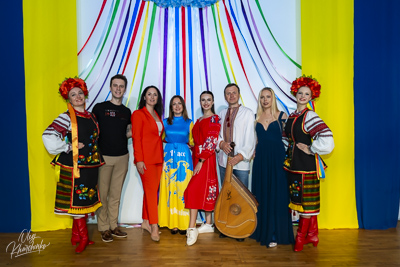 Celebrating the 32th anniversary of Ukrainian Independence.  Festive concert in Ukrainian Cultural Center.