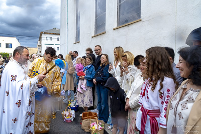 The Bright Resurrection of Christ. Blessing of Baskets.